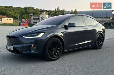 Внедорожник / Кроссовер Tesla Model X 2017 в 