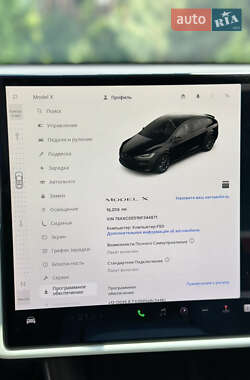 Позашляховик / Кросовер Tesla Model X 2022 в 
