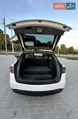 Внедорожник / Кроссовер Tesla Model X 2020 в 