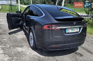 Внедорожник / Кроссовер Tesla Model X 2016 в 