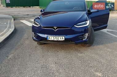 Внедорожник / Кроссовер Tesla Model X 2017 в 