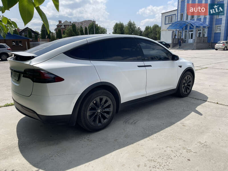 Позашляховик / Кросовер Tesla Model X 2019 в Києві