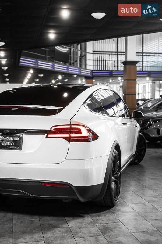 Позашляховик / Кросовер Tesla Model X 2023 в Одесі