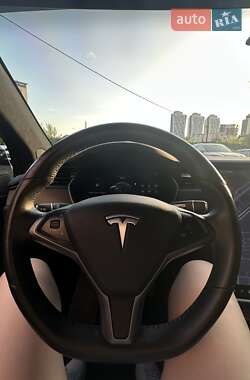 Внедорожник / Кроссовер Tesla Model X 2018 в 