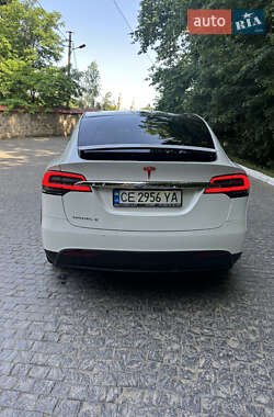 Внедорожник / Кроссовер Tesla Model X 2016 в 