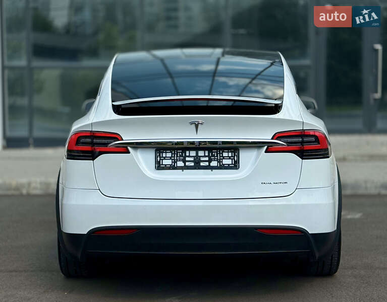 Позашляховик / Кросовер Tesla Model X 2019 в Харкові
