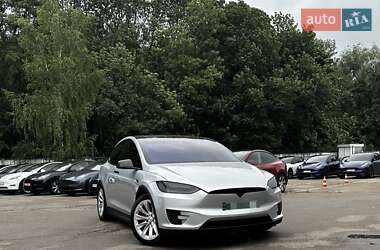 Внедорожник / Кроссовер Tesla Model X 2016 в Киеве