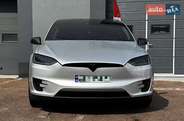 Внедорожник / Кроссовер Tesla Model X 2016 в 
