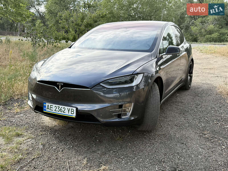 Внедорожник / Кроссовер Tesla Model X 2019 в Днепре