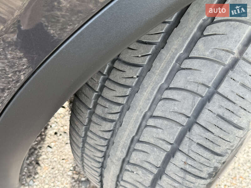 Внедорожник / Кроссовер Tesla Model X 2019 в Днепре