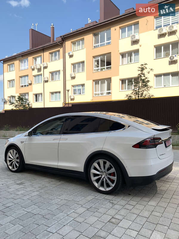 Внедорожник / Кроссовер Tesla Model X 2015 в Львове