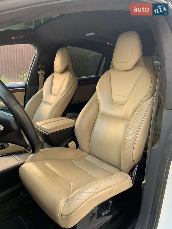 Внедорожник / Кроссовер Tesla Model X 2015 в Львове