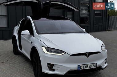 Внедорожник / Кроссовер Tesla Model X 2016 в Калуше