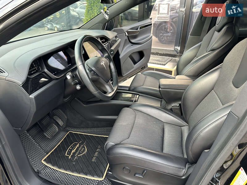 Позашляховик / Кросовер Tesla Model X 2018 в Харкові