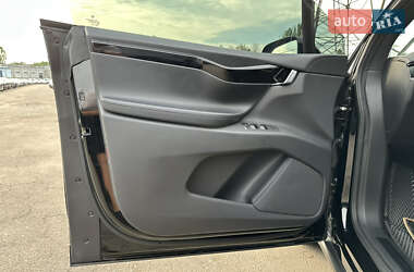 Внедорожник / Кроссовер Tesla Model X 2018 в 