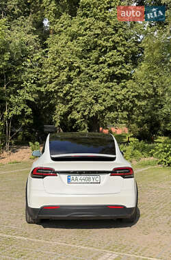 Внедорожник / Кроссовер Tesla Model X 2023 в 