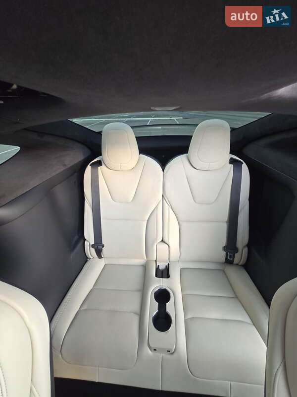 Внедорожник / Кроссовер Tesla Model X 2022 в Киеве