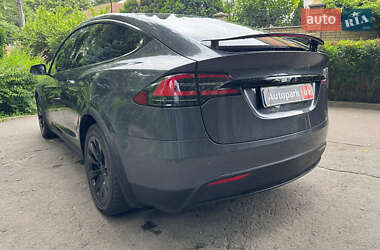 Внедорожник / Кроссовер Tesla Model X 2018 в 