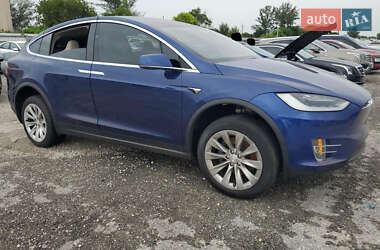 Внедорожник / Кроссовер Tesla Model X 2018 в Луцке