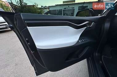 Внедорожник / Кроссовер Tesla Model X 2020 в 