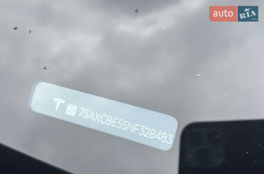 Позашляховик / Кросовер Tesla Model X 2022 в 
