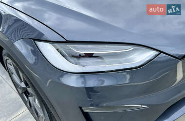 Позашляховик / Кросовер Tesla Model X 2022 в 