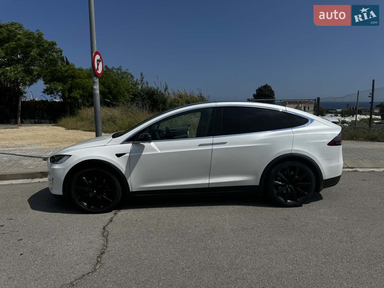 2020 Tesla Model X - мініатюра 31