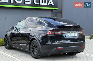 Внедорожник / Кроссовер Tesla Model X 2017 в 