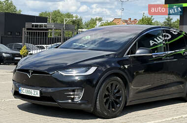 Внедорожник / Кроссовер Tesla Model X 2017 в 