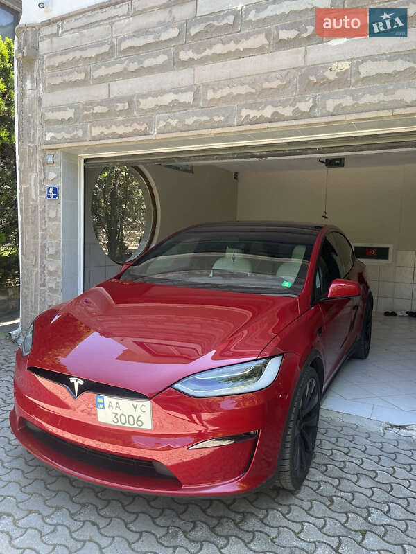 Внедорожник / Кроссовер Tesla Model X 2022 в Киеве