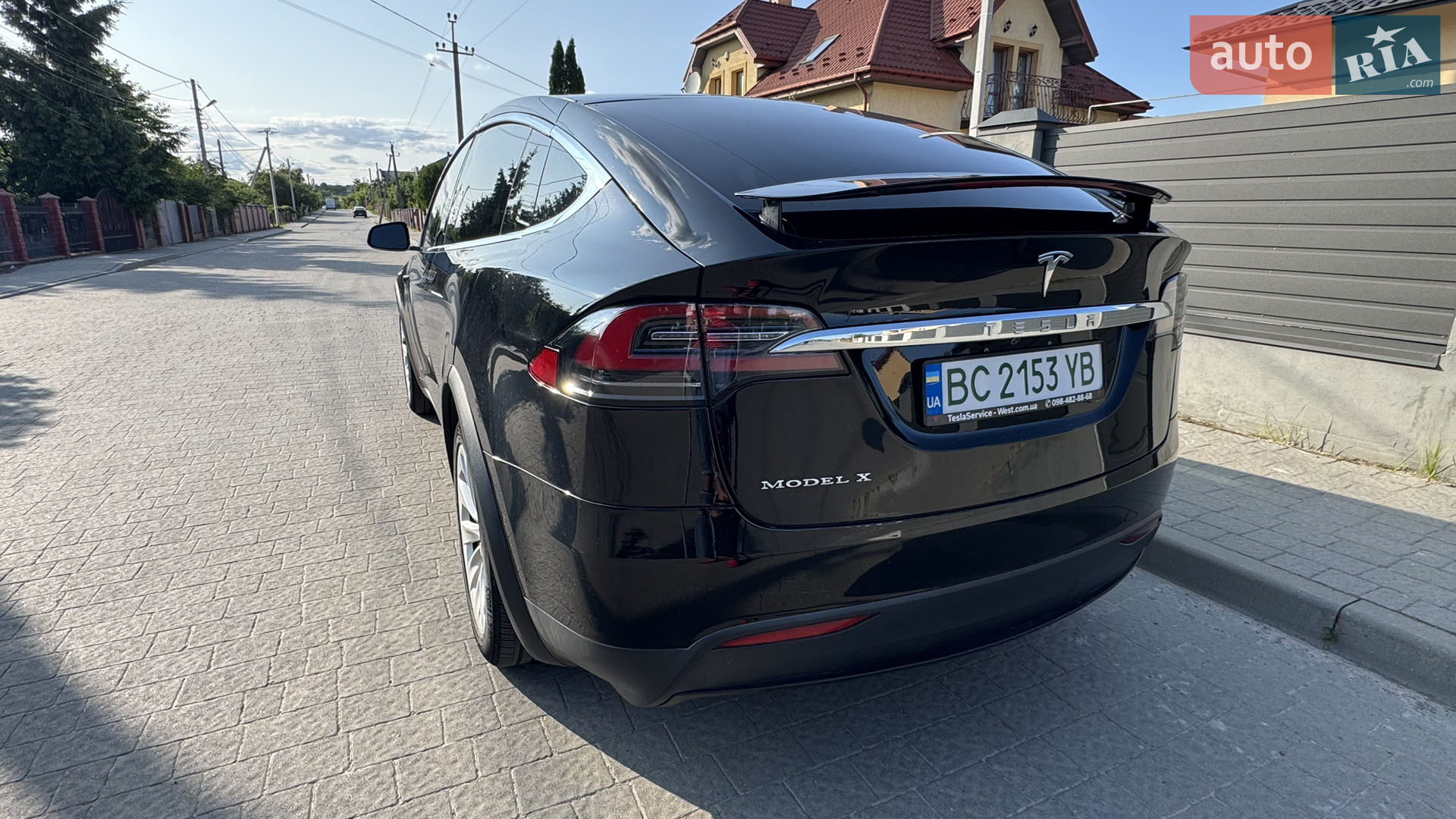 2017 Tesla Model X - мініатюра 2