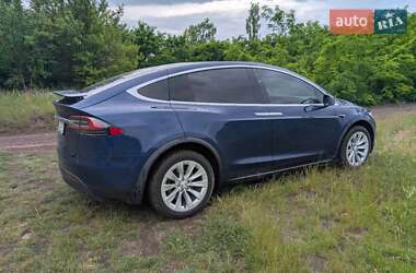 Внедорожник / Кроссовер Tesla Model X 2017 в Полтаве