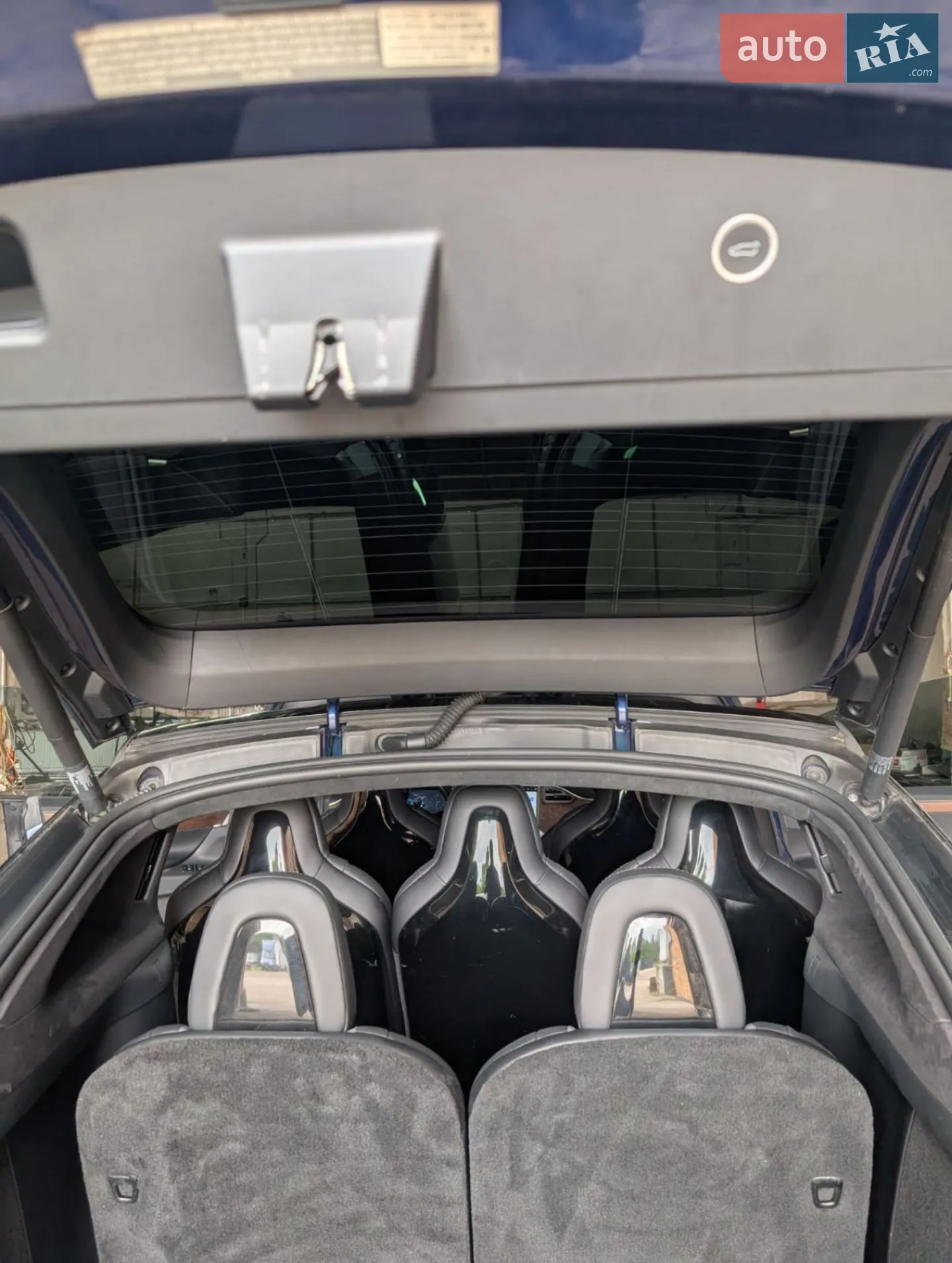 2017 Tesla Model X - мініатюра 16