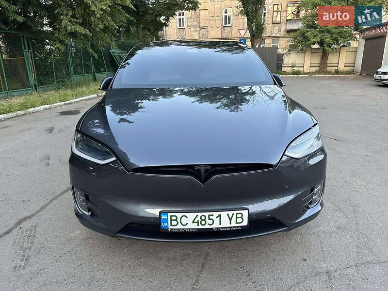 Позашляховик / Кросовер Tesla Model X 2020 в Львові