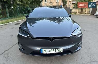Позашляховик / Кросовер Tesla Model X 2020 в 