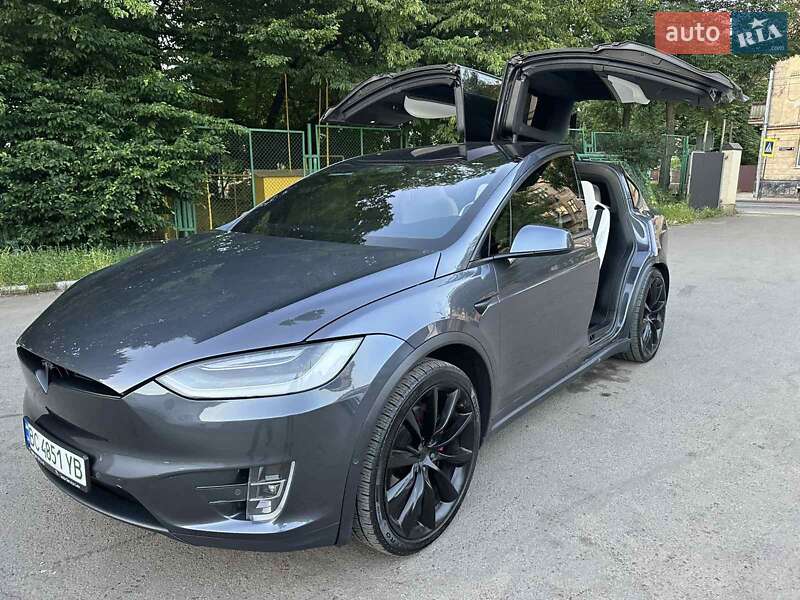 Позашляховик / Кросовер Tesla Model X 2020 в Львові