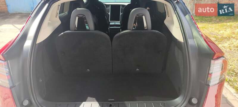 Внедорожник / Кроссовер Tesla Model X 2017 в Днепре