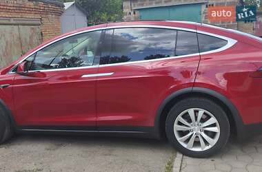 Внедорожник / Кроссовер Tesla Model X 2017 в 