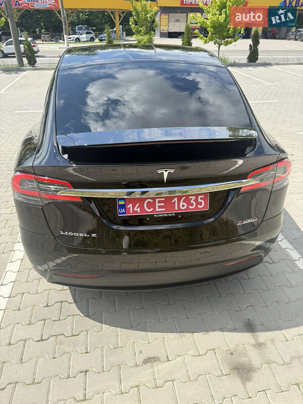 Внедорожник / Кроссовер Tesla Model X 2019 в Тернополе