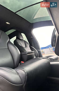 Внедорожник / Кроссовер Tesla Model X 2017 в 