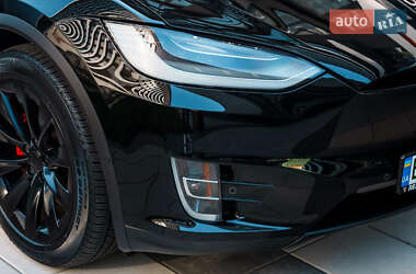 Внедорожник / Кроссовер Tesla Model X 2020 в 