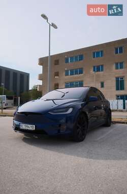 Позашляховик / Кросовер Tesla Model X 2019 в 