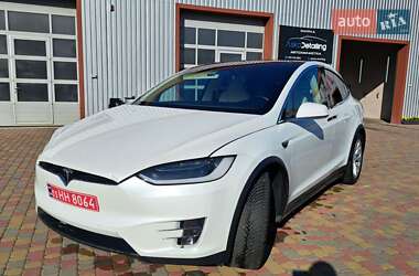Внедорожник / Кроссовер Tesla Model X 2018 в 