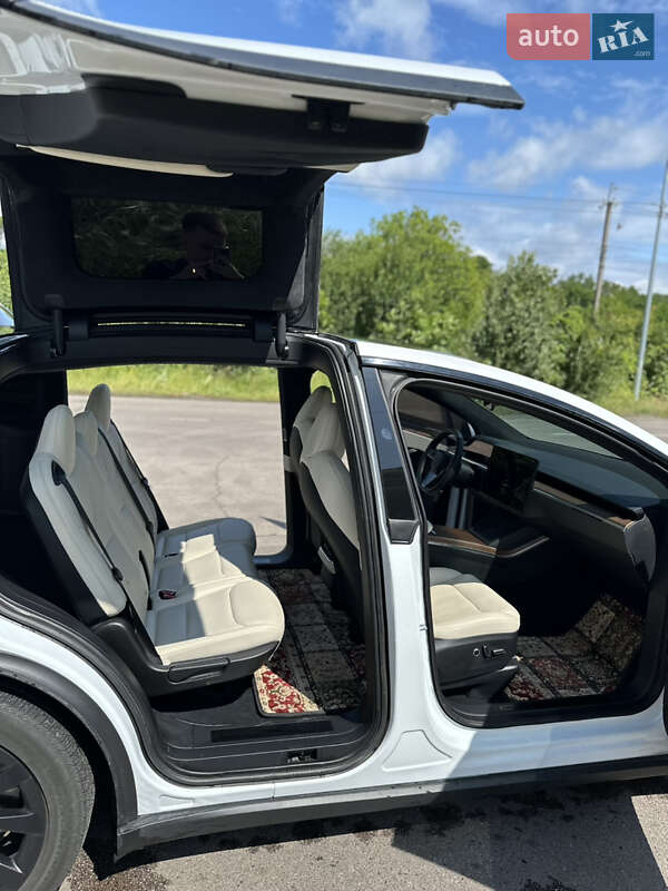 Позашляховик / Кросовер Tesla Model X 2023 в Києві
