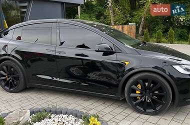 Позашляховик / Кросовер Tesla Model X 2017 в 