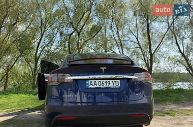 Внедорожник / Кроссовер Tesla Model X 2016 в 