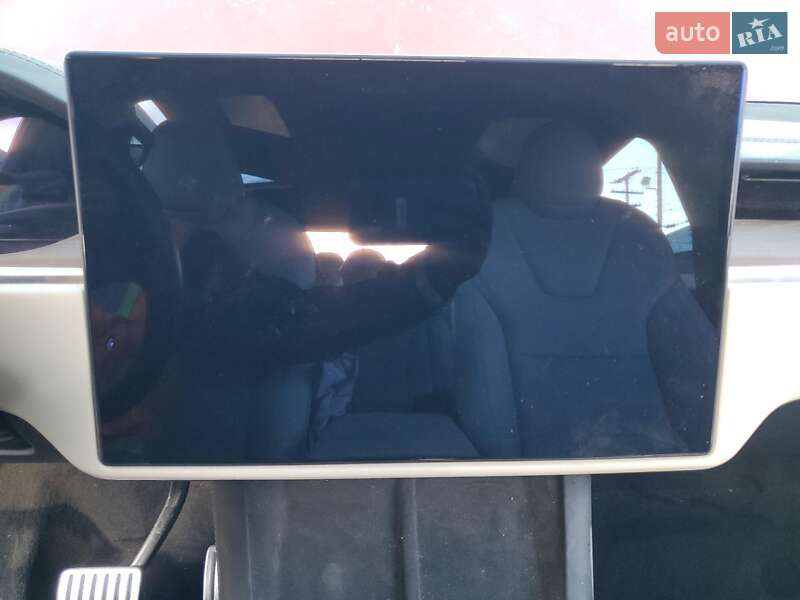 Внедорожник / Кроссовер Tesla Model X 2023 в Киеве