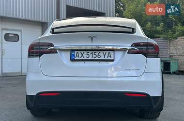 Внедорожник / Кроссовер Tesla Model X 2020 в 