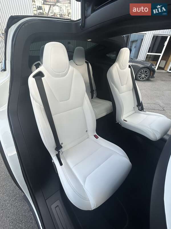 Внедорожник / Кроссовер Tesla Model X 2020 в Харькове