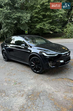 Внедорожник / Кроссовер Tesla Model X 2016 в Киеве